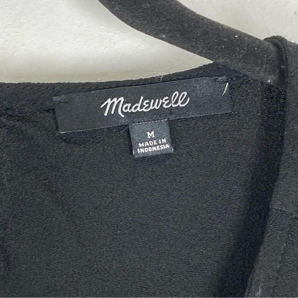 Madewell Blouse Women’s Viscose Shirred Black V-Neck Short Sleeve Back Keyhole M - Picture 3 of 10